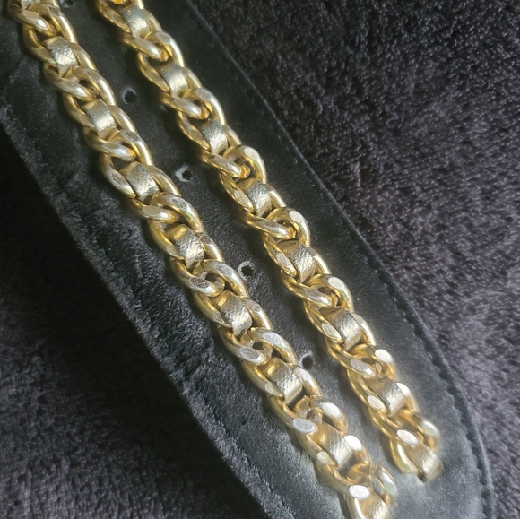 CHANEL Vintage Black Suede Gold Chain Link Belt - Picture 5 of 5